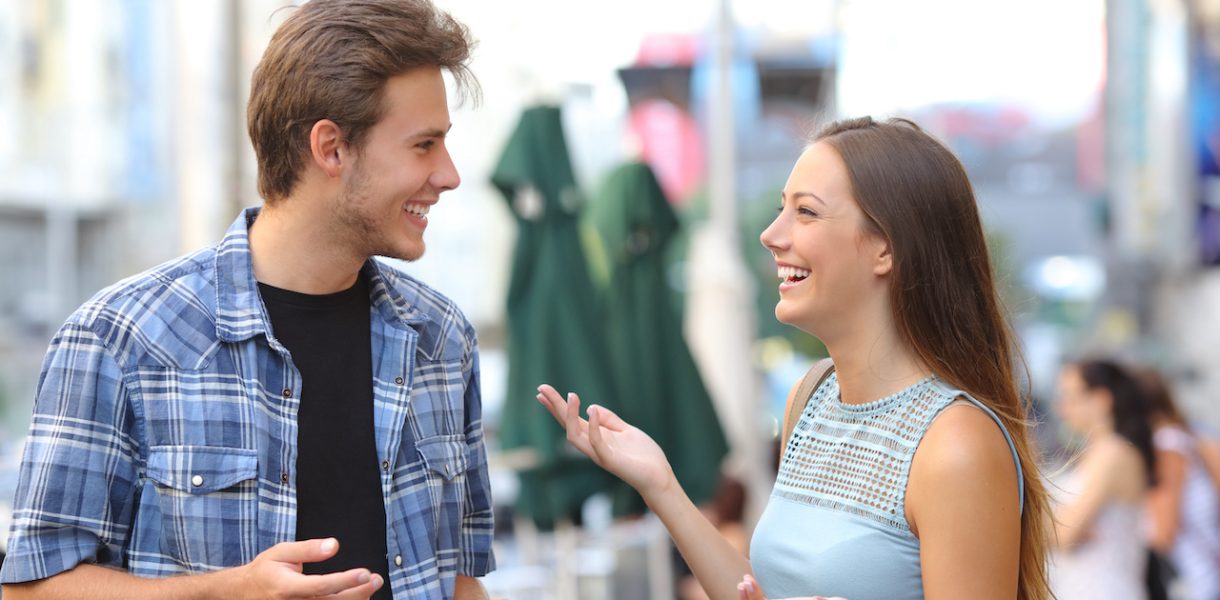 Decode The Signals 5 Unmistakable Signs That A Man Is Flirting With